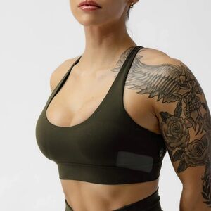 GymReaper M sports bra forest green straps back medium-high support